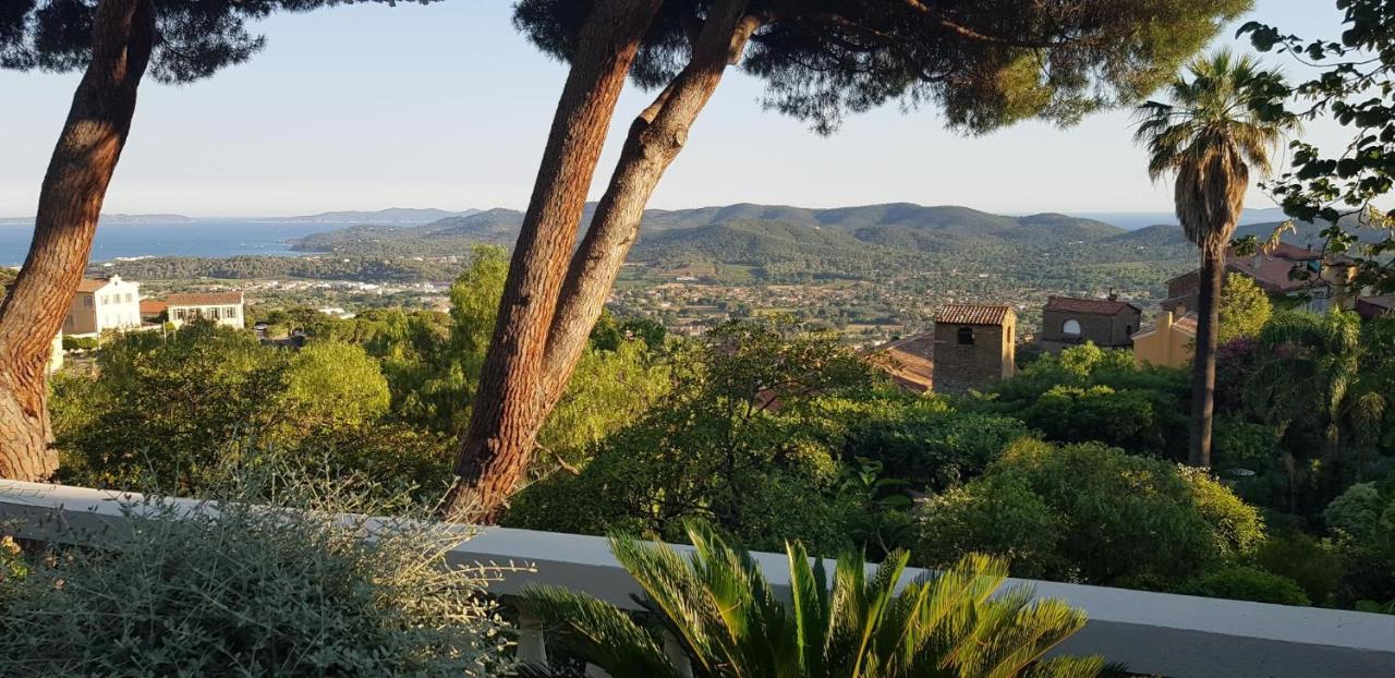 L'Odyssée Provençale: Charming Duplex with Medieval Village Views Bormes-les-Mimosas Exterior photo